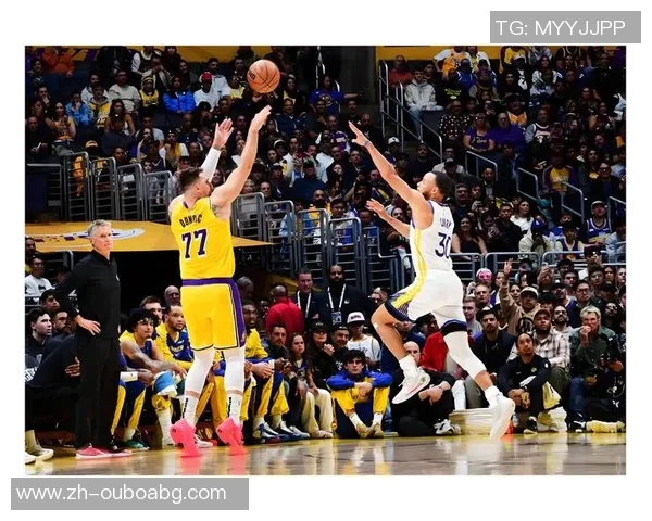 老詹贡献16分8助攻东契奇全场20分湖人成功终结火箭三连胜之路